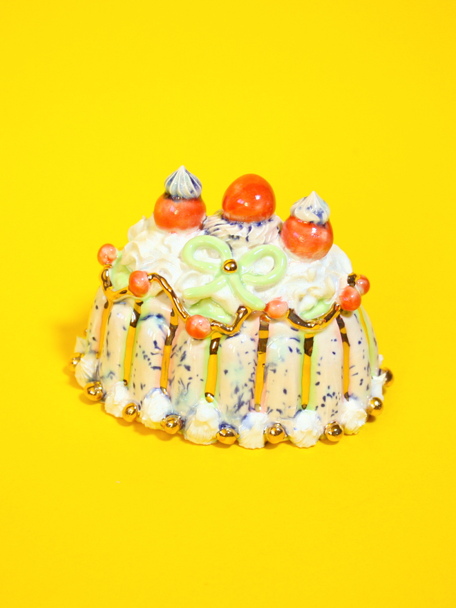 Pistachio Delight Cake Sculpture