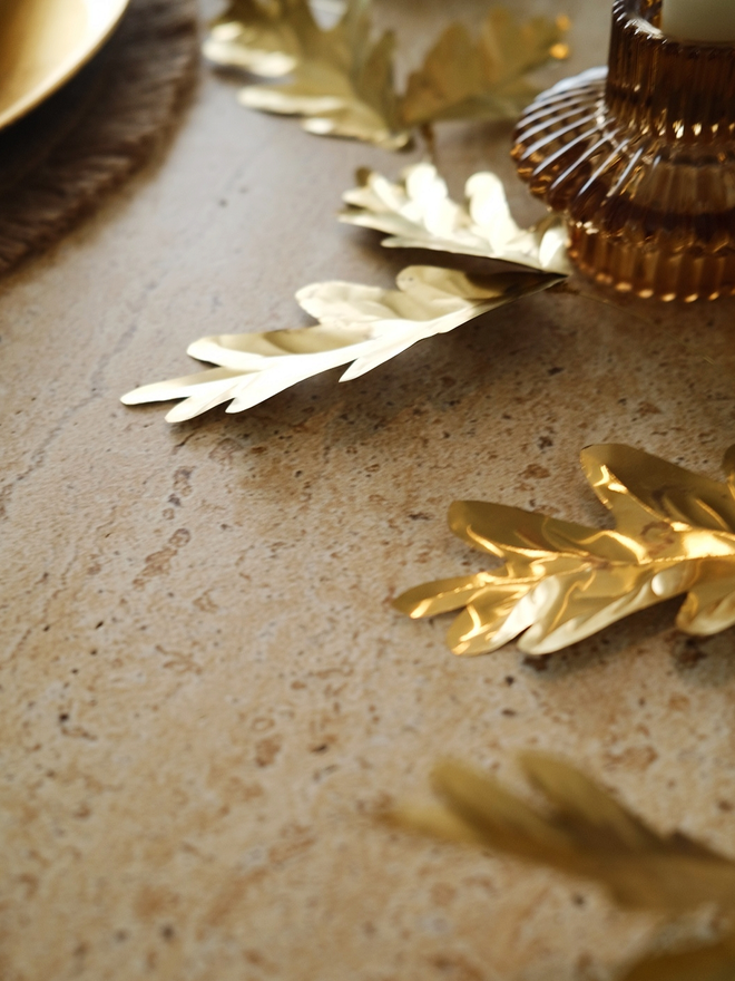 Brass Irish Oak Garland 