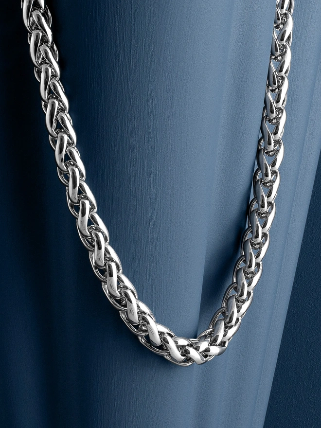 LOEL Silver Rope Chain Necklace