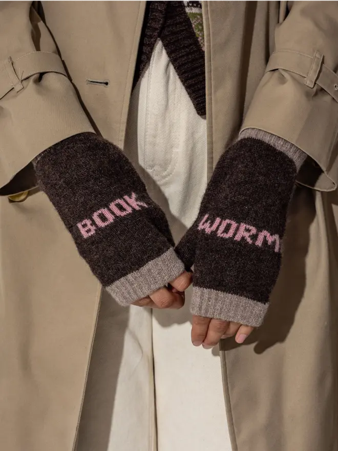 Mushroom - Trimming, Cocoa - Main colour and calamine - Wording Colour book worm mittens