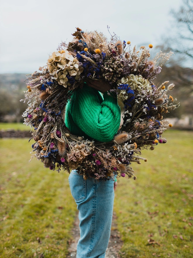 Everlasting floral wreath