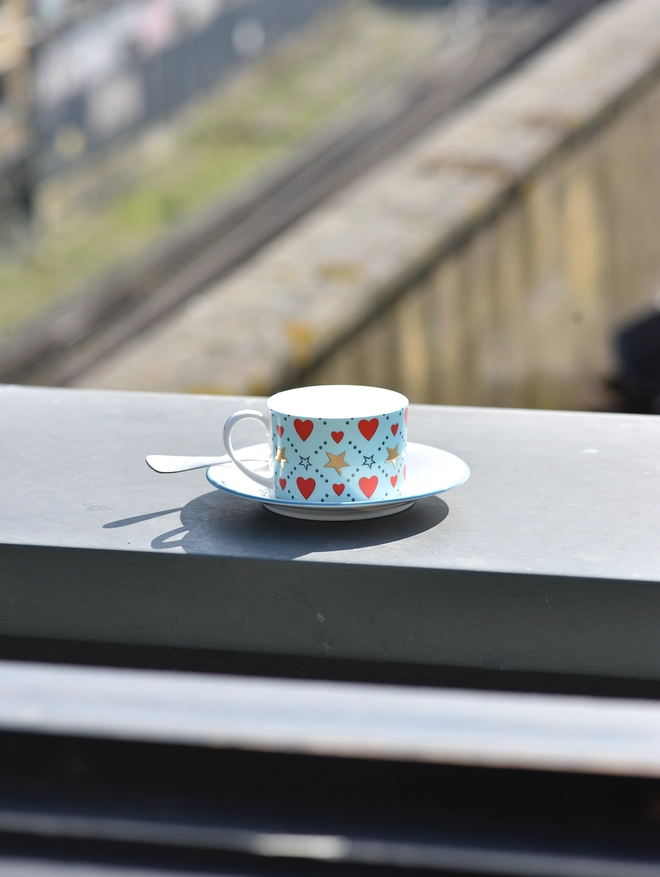 tea cup and saucer