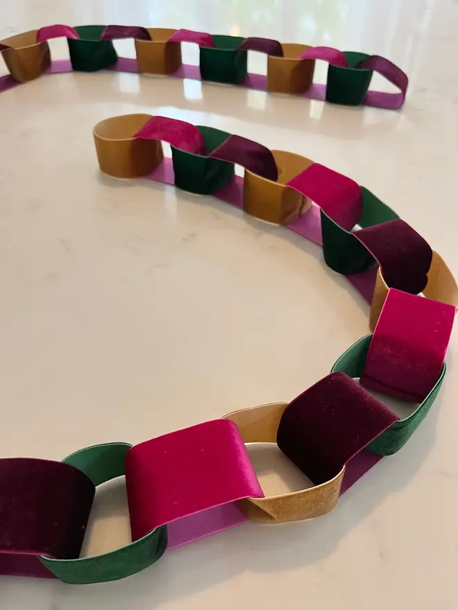 Velvet Ribbon Chain Burgundy