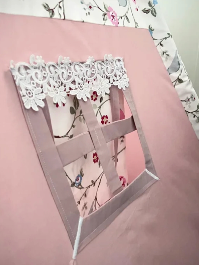 Bird Trail & Dusty Pink Teepee. A pink teepee with bunting and a pink design.