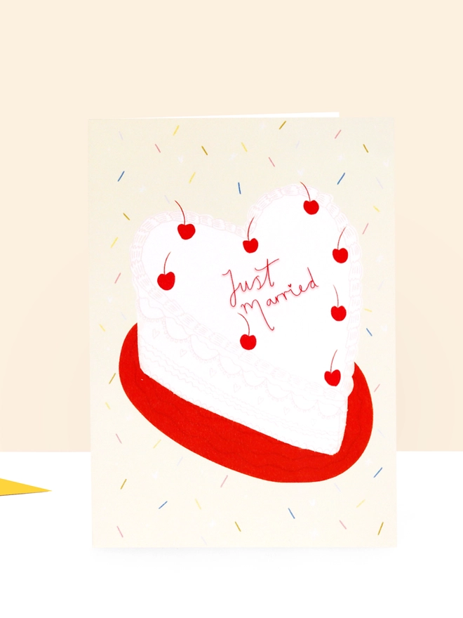 'Just Married' Heart Cake Wedding Card