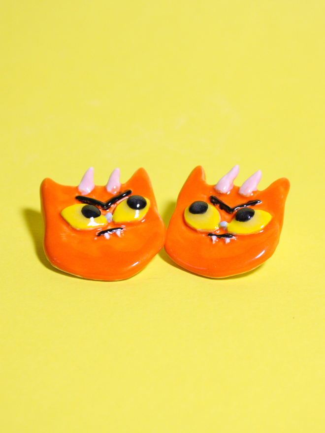 Ceramic Devil Cat Halloween Brooch