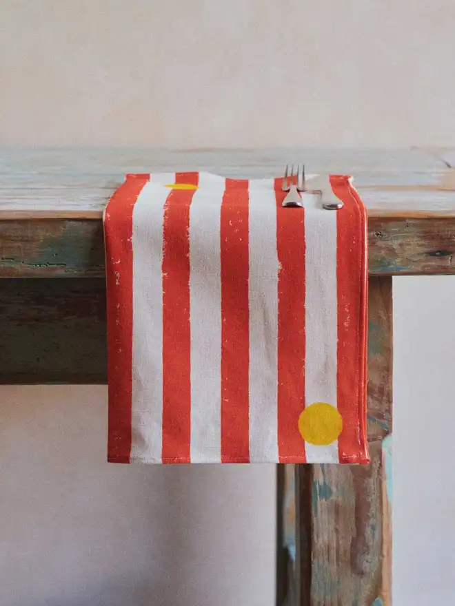 Red stripe yellow dot napkins 