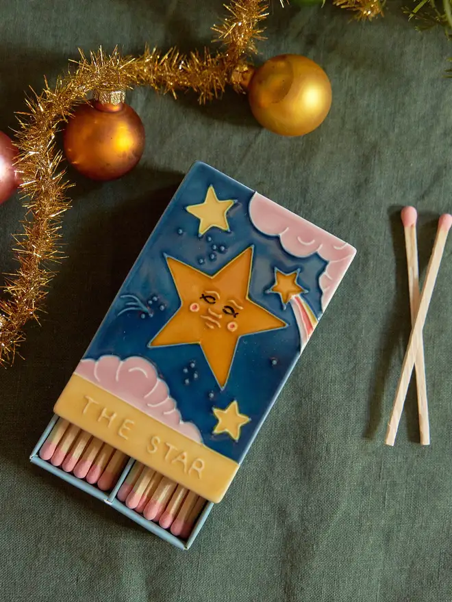 The star ceramic matchbox
