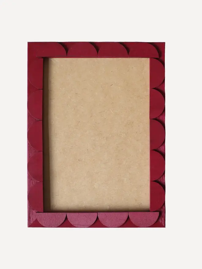 cranberry stained scallop frame