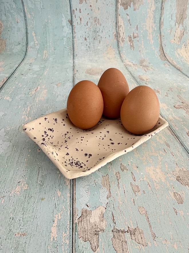 White purple speckled egg tray kitchen storeage