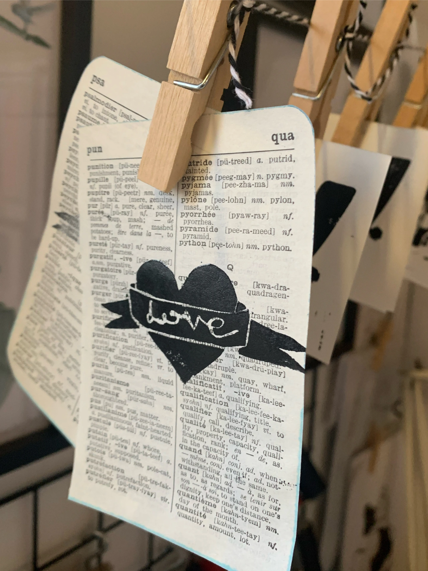 Love heart mini print