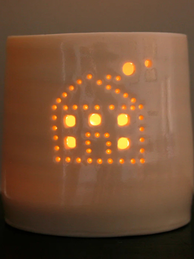 house mini porcelain tealight holder