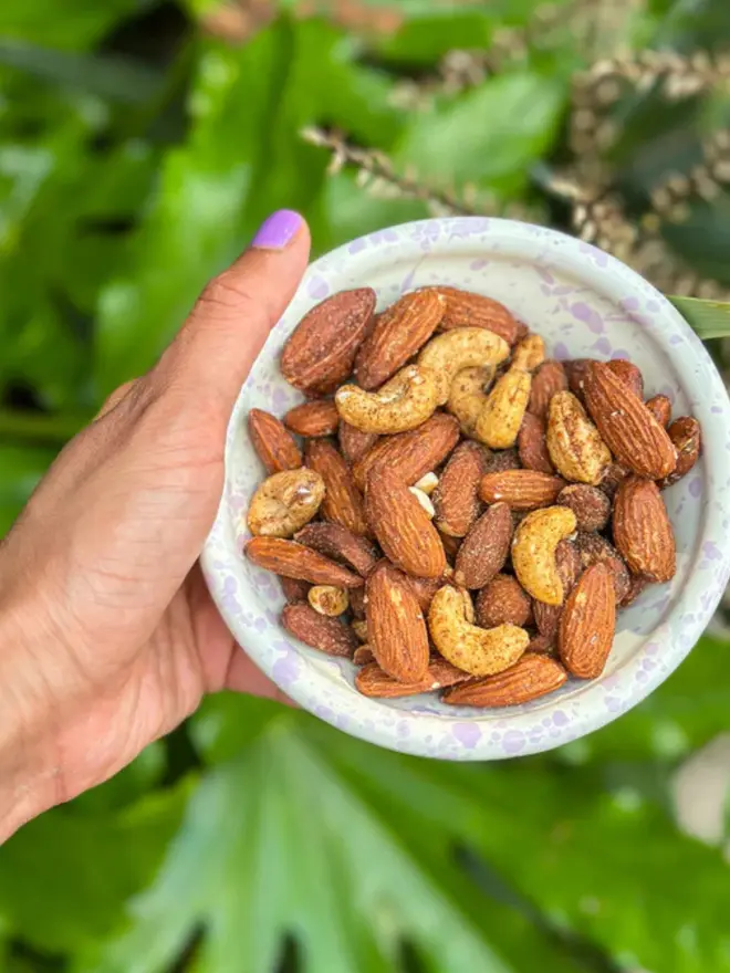 Chinese Salt & Pepper Cashews & Almonds (Set Of 6), displayed in a bowl. 