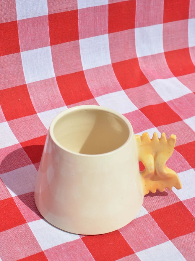 Farfalle pasta espresso cup