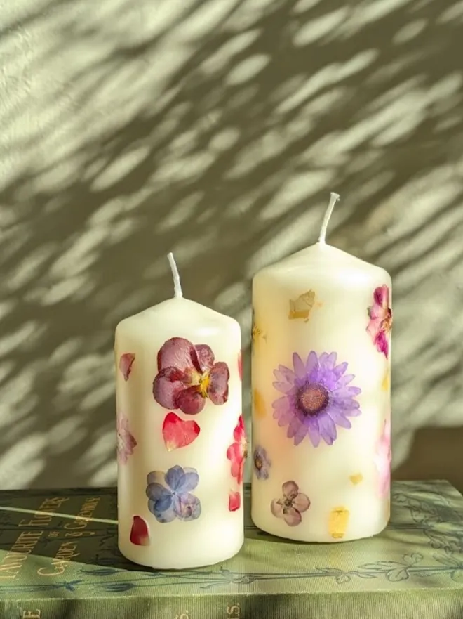 Handmade pillar Candles with Pressed Flower 2 sizes 
