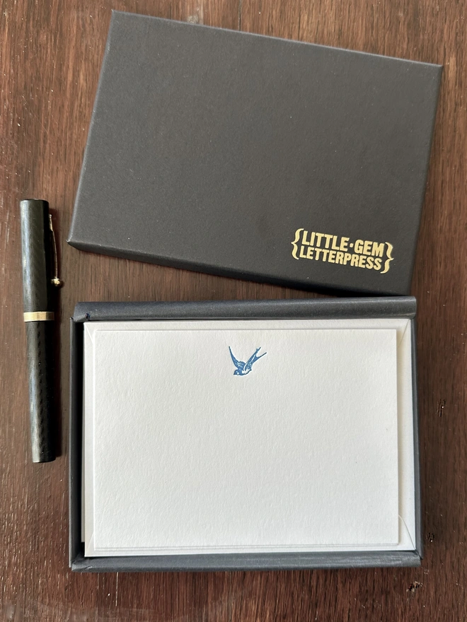 swallow notecards in box