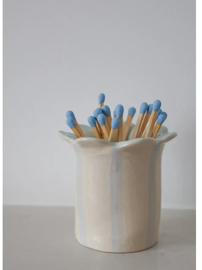 Daisy matchstriker blue