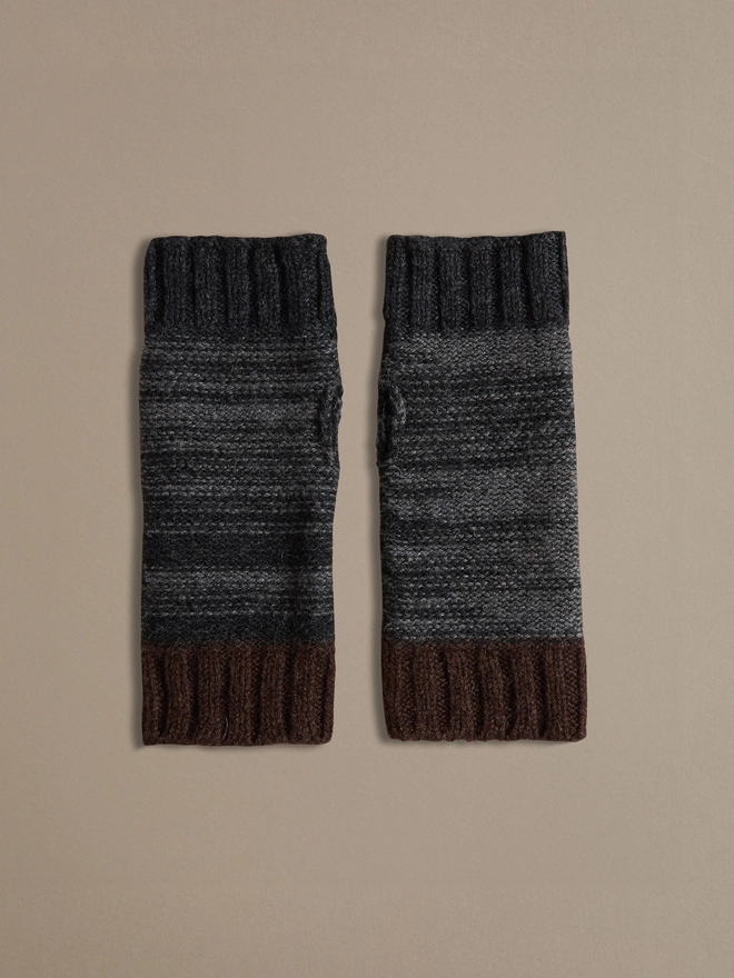 Charcoal Fingerless Gloves British Wool