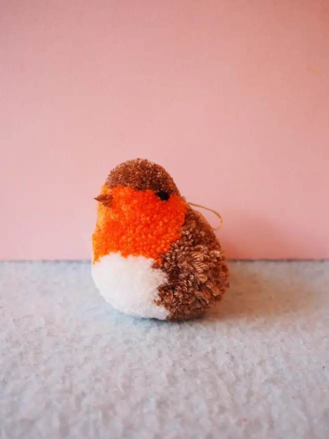 Robin Pom Pom