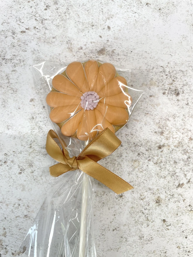 Flower bouquet biscuits, orange flower