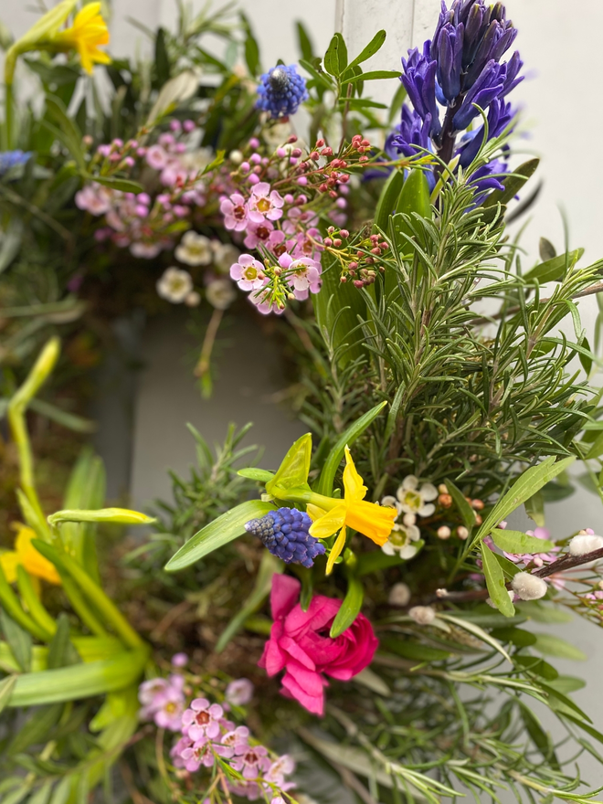 Fresh Spring Wreath Bulbs Moss Flowers