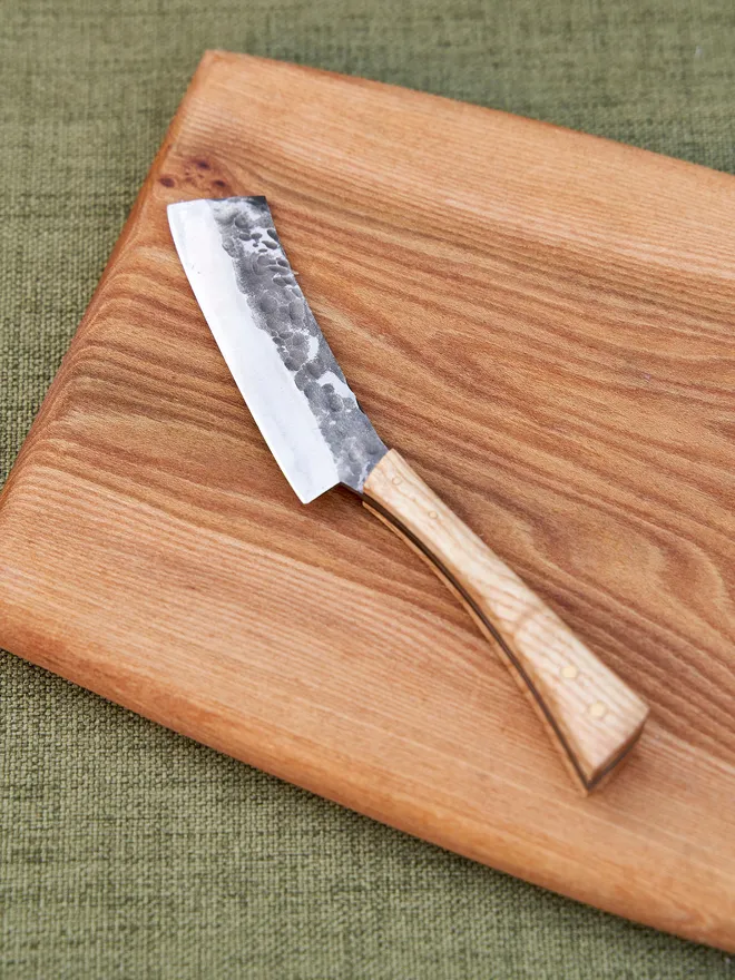 Knife