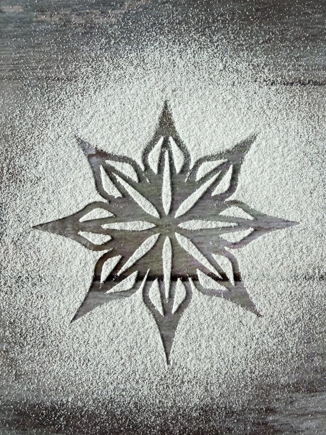 Bread stencil - snowflake design