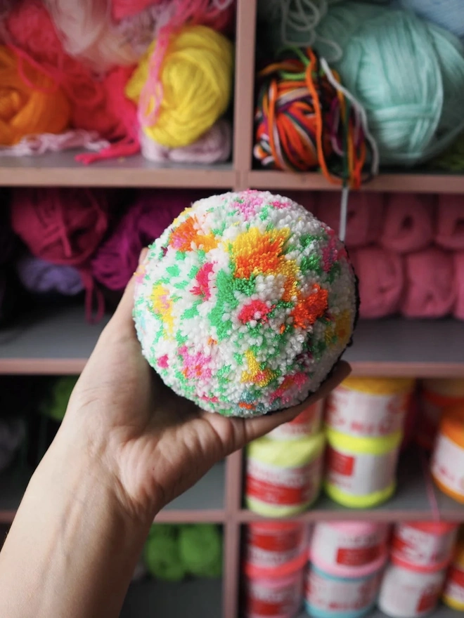 Trimmed Floral Pom Pom