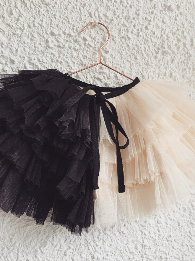 Cruella mini cape