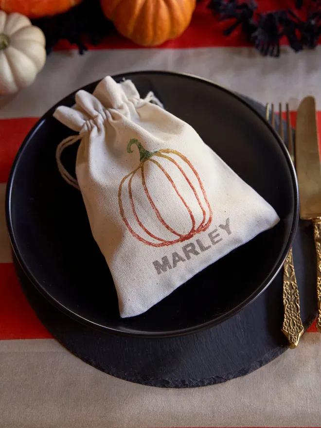 Halloween pumpkin trick or treat bag