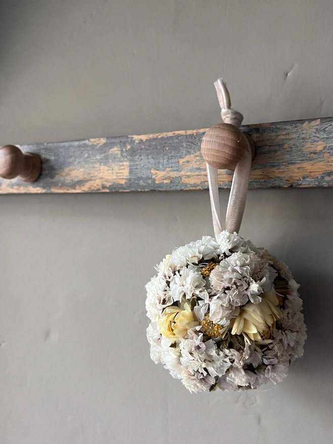 White and Yellow Christmas Dried Flower bauble. Made using a selection of homegrown dried flowers. 