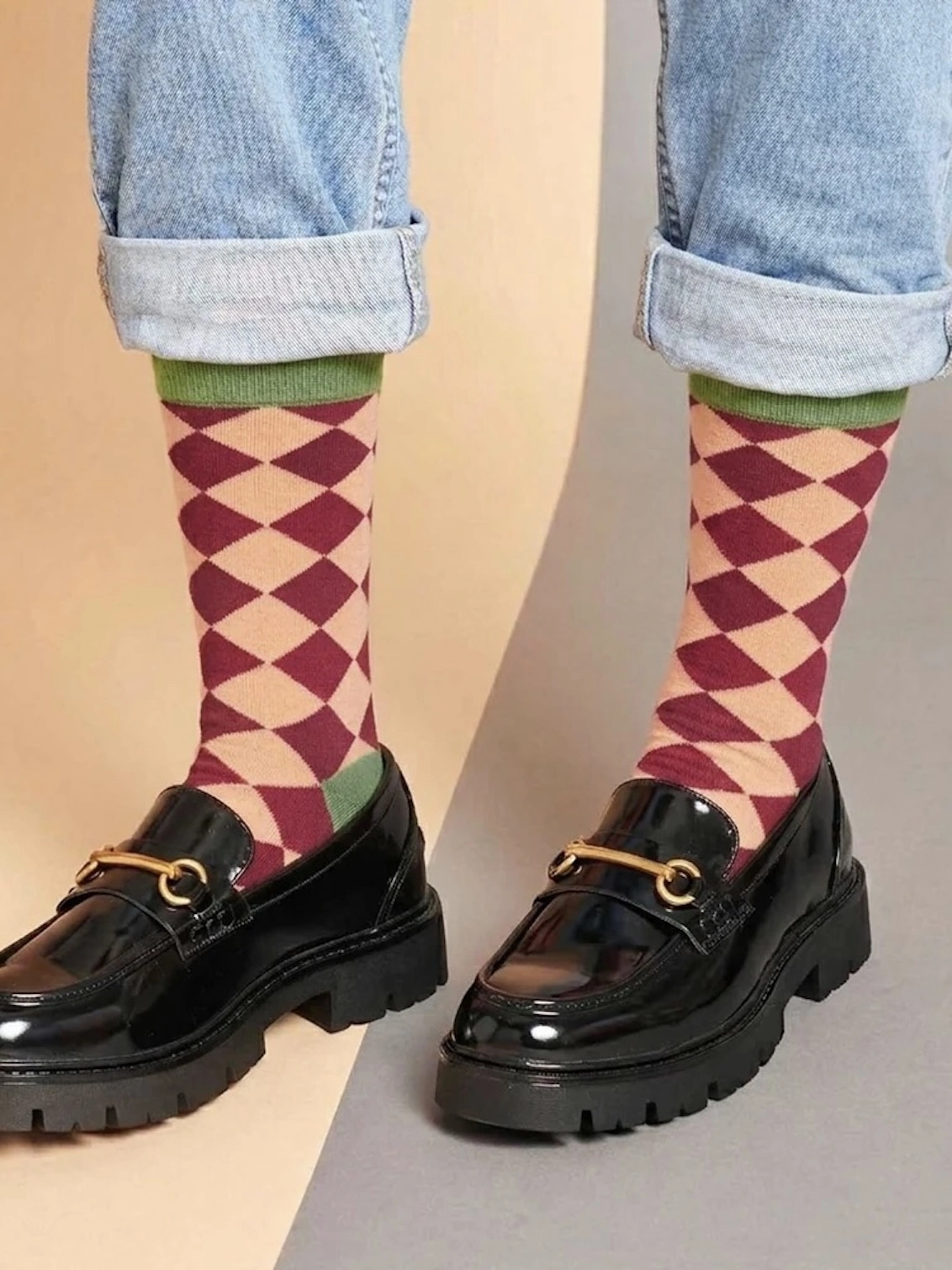 Women's Organic Cotton Ankle Socks Packs (Sets Of 3), a person wearing a pair of colourful patterned socks. 