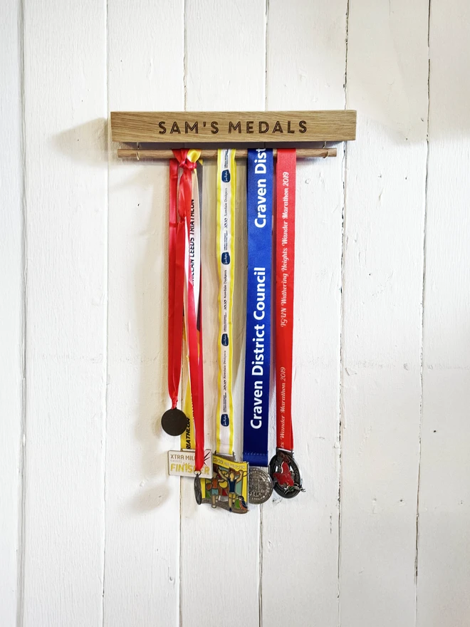 medal display rack
