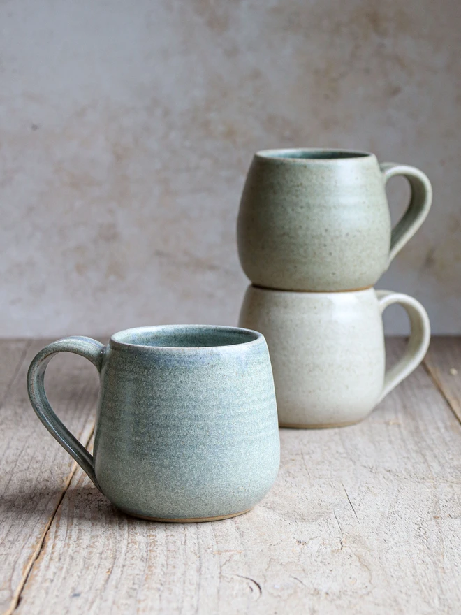 Handmade Ceramic Curve Mug