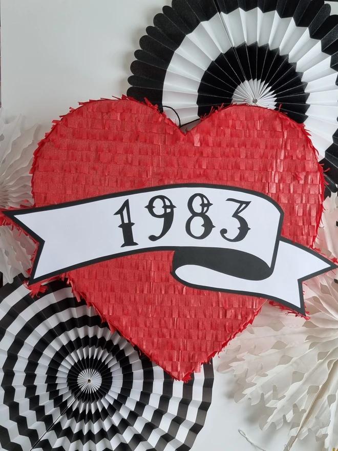 Personalised love heart pinata