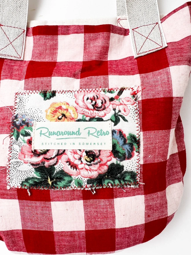 Bucket bag to show vintage p[atch