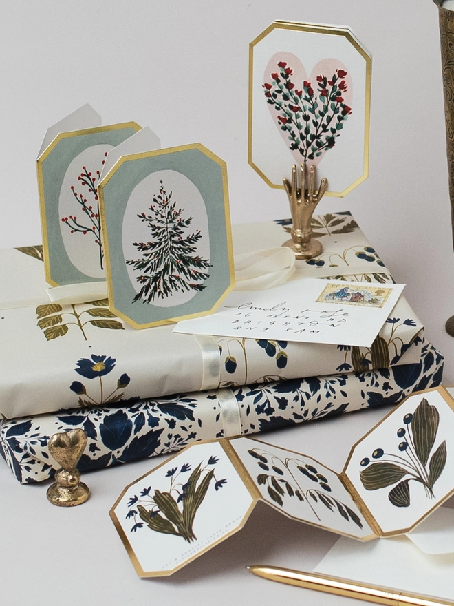 Christmas Botanical Mini Concertina Greeting Card