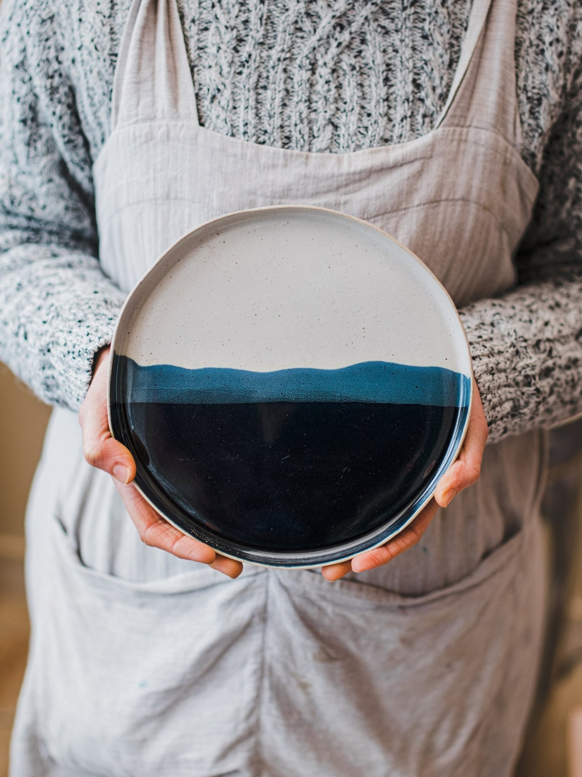 blue and white ceramic dinner plate