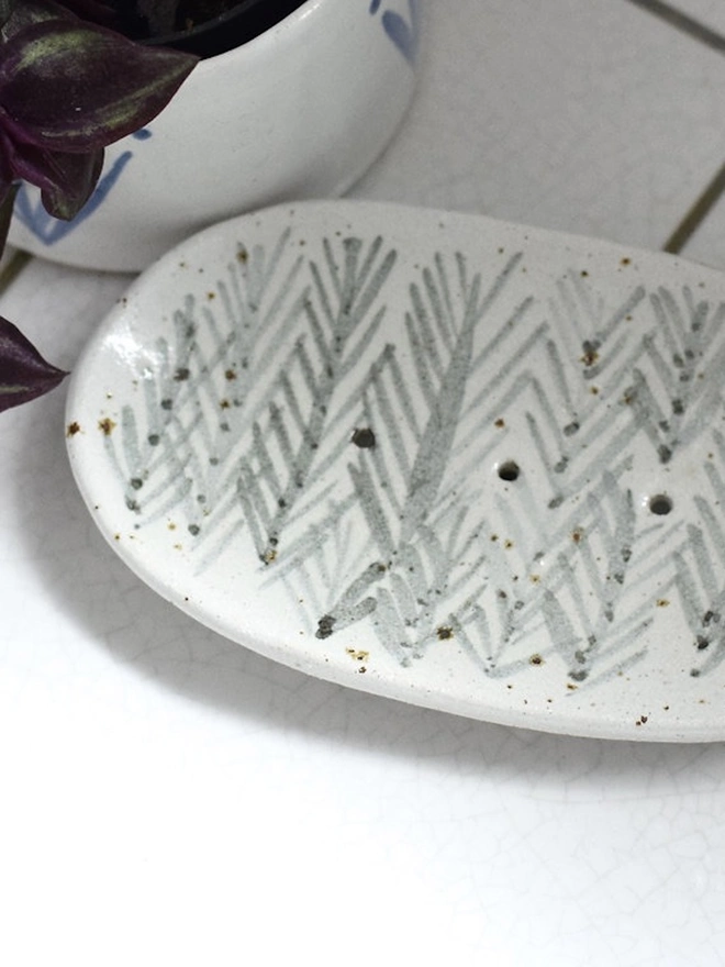 Oval Ceramic 'Rye' Soap Dish