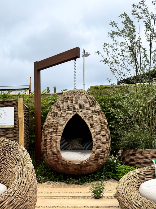 Willow Nest Hanging