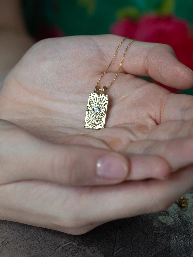 Rectangle Gold Necklace With Heart 