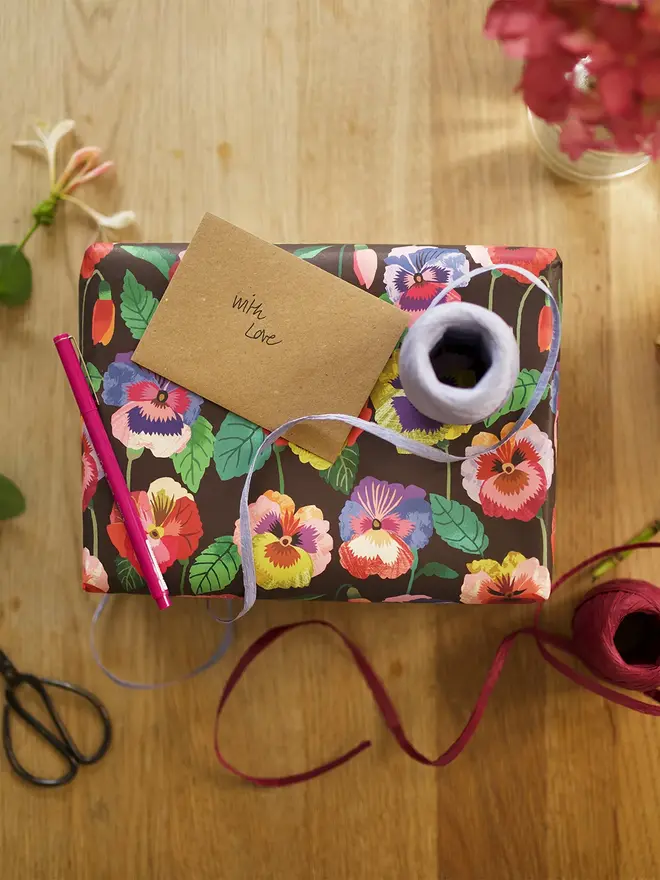 pansies print floral gift wrap