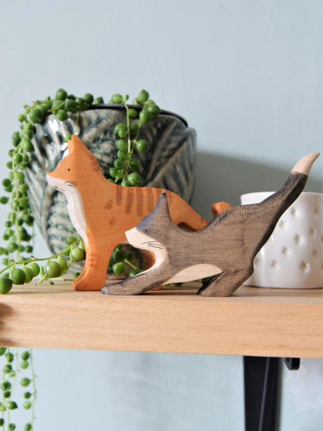 Ecofriendly wooden cat toy figures handmade by Eric and Albert family business in Wales UK