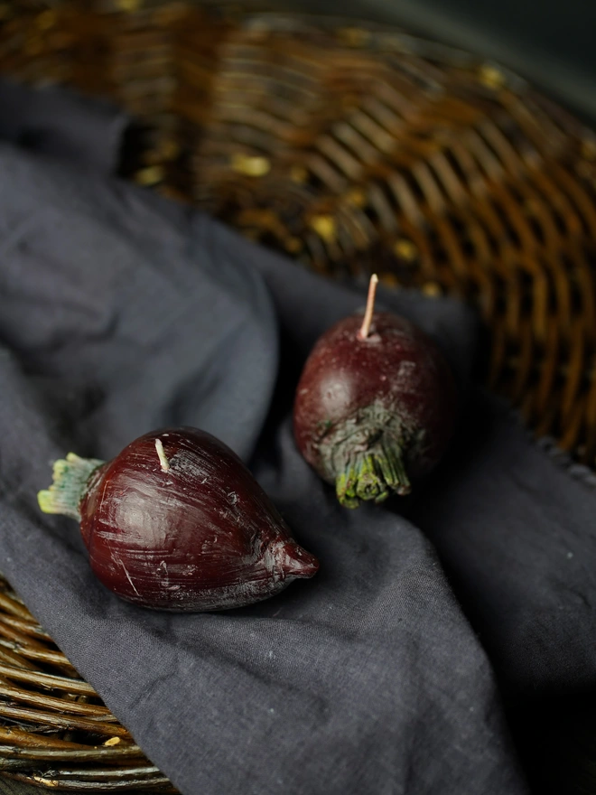The Beetroot Candle