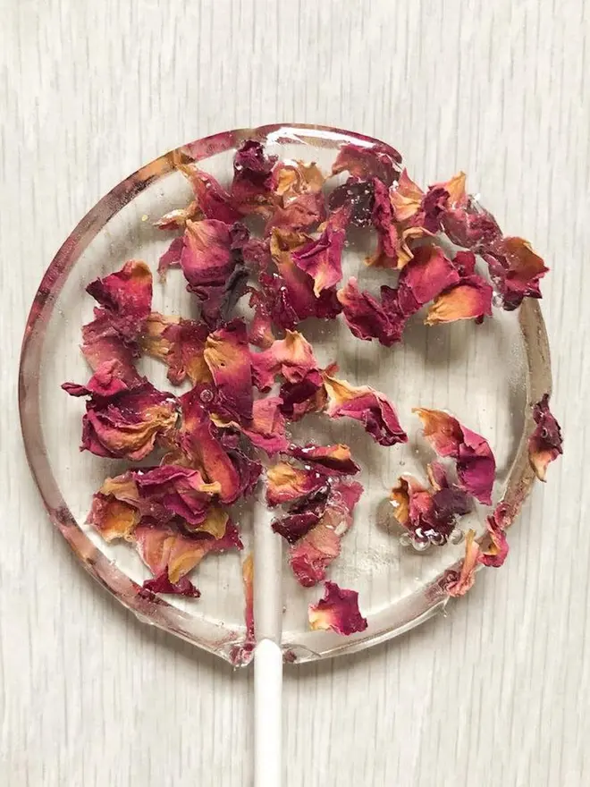 Large Round Clear Rose Petal Lollipops (Pack Of 5)