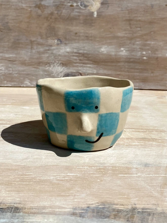 ocean checkerboard ceramic pot - front