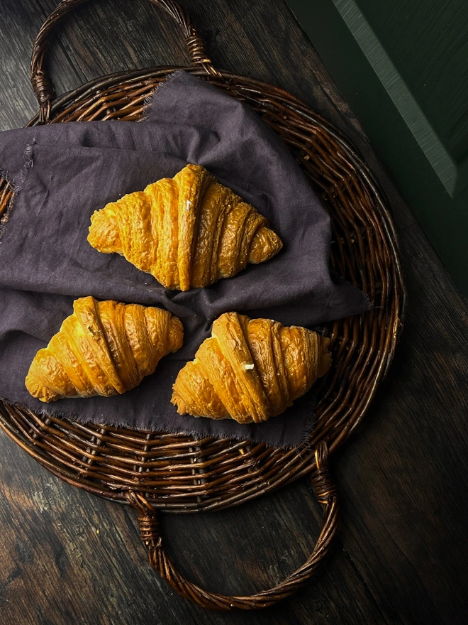 The Grande Croissant Candle