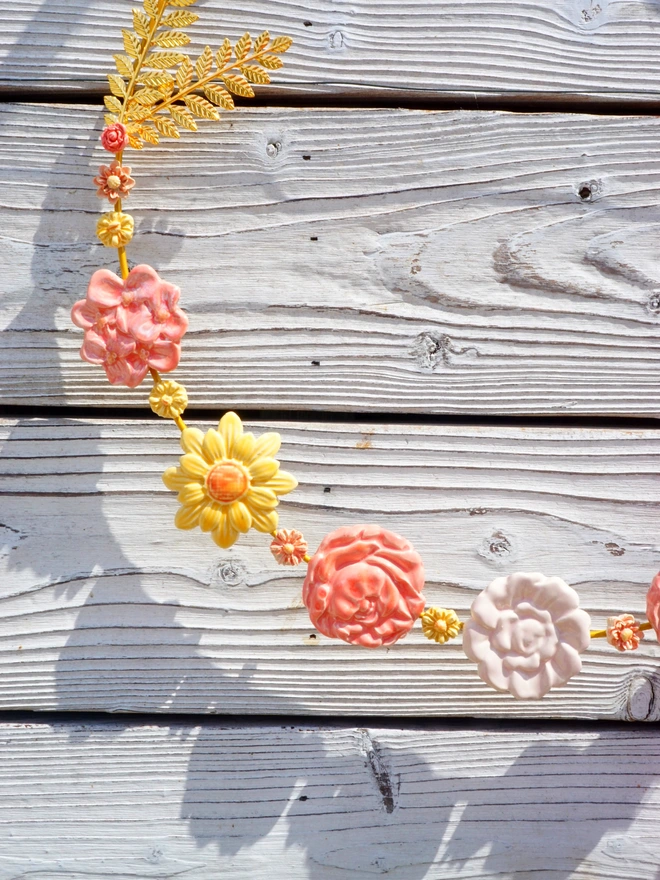 ceramic flower wreath, everlasting wreath, flower wreath, decorative wreath, flower wall hanging, Jenny Hopps Pottery