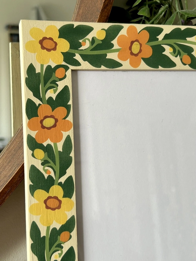 Hand Painted Yellow and Orange Flower Chain Picture Frame 