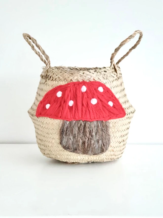 Toadstool Belly Basket